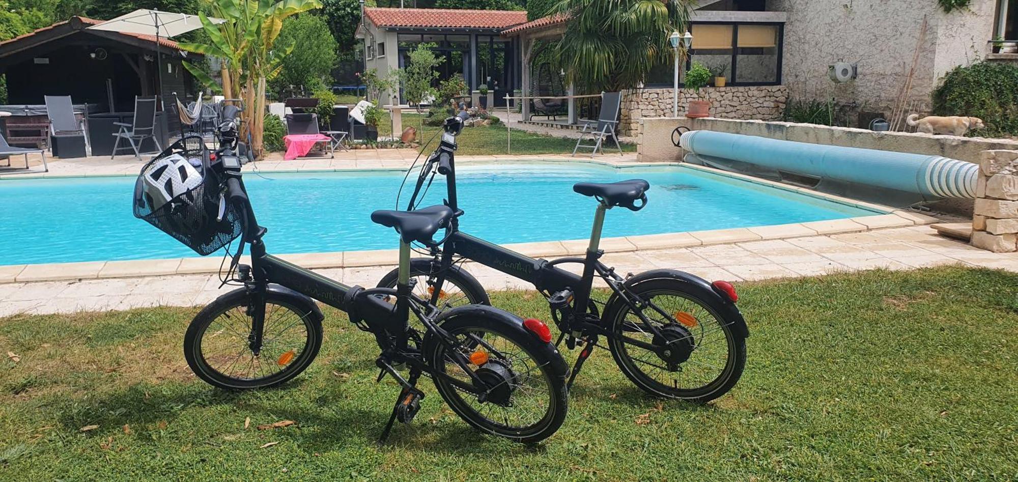 Domaine Des Catalpas Hotel Souillac Bagian luar foto
